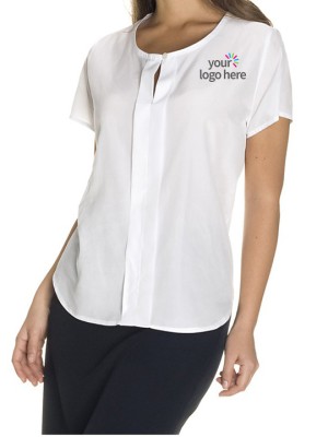 receptionist t-shirt and Blue skirt